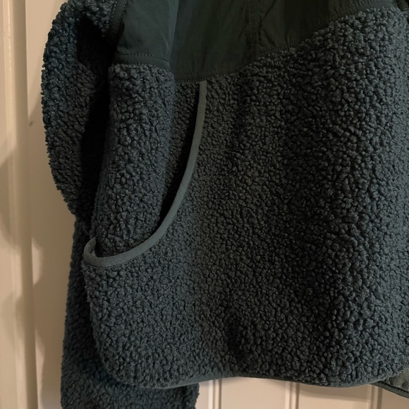 OFFLINE by AERIE Fluff Love Sherpa Jacket - Picture 4 of 5